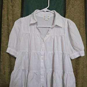 Cropped White Button-Up Blouse